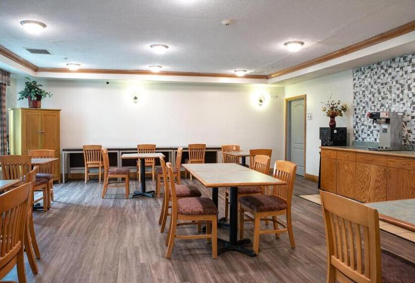 هتل Blisspoint Inn & Suites Marion