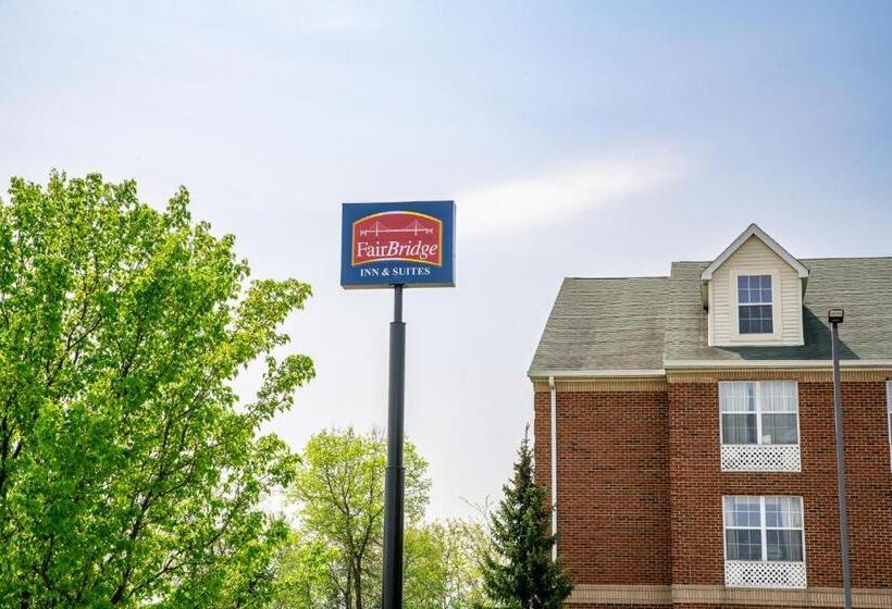 هتل Blisspoint Inn & Suites Marion