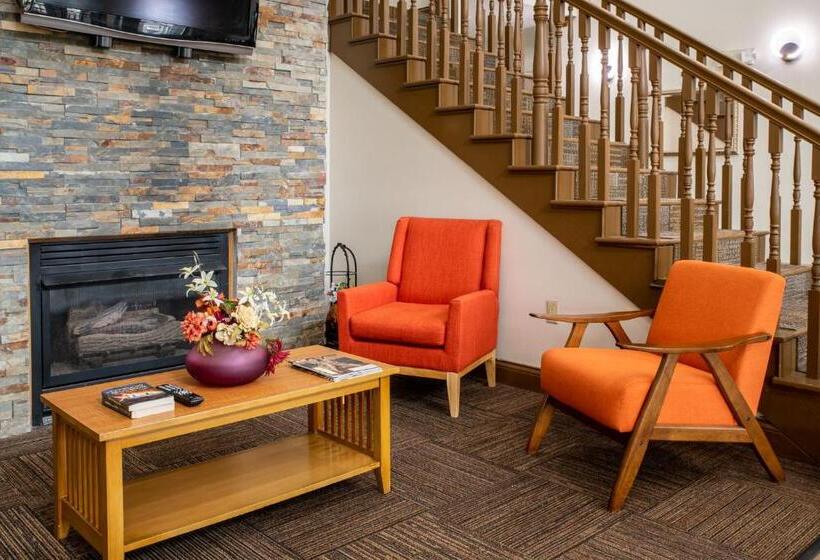 هتل Blisspoint Inn & Suites Marion