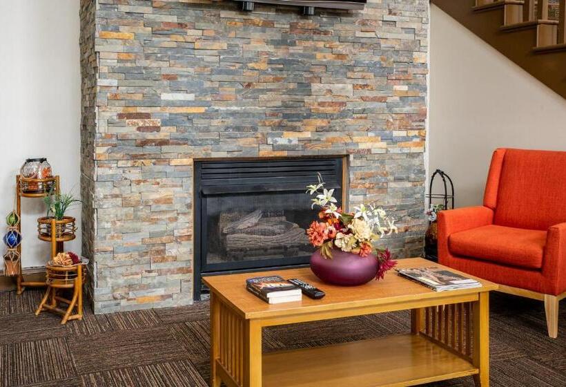 هتل Blisspoint Inn & Suites Marion