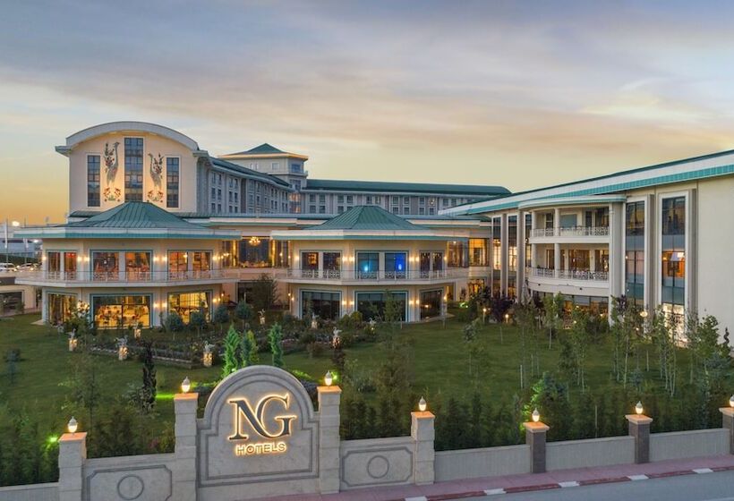 فندق Ng Afyon Wellness & Convention