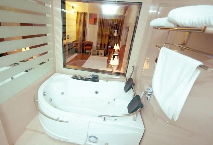 فندق Rajshree & Spa