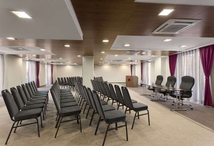 Fotos del hotel Ramada By Wyndham Cluj:  42