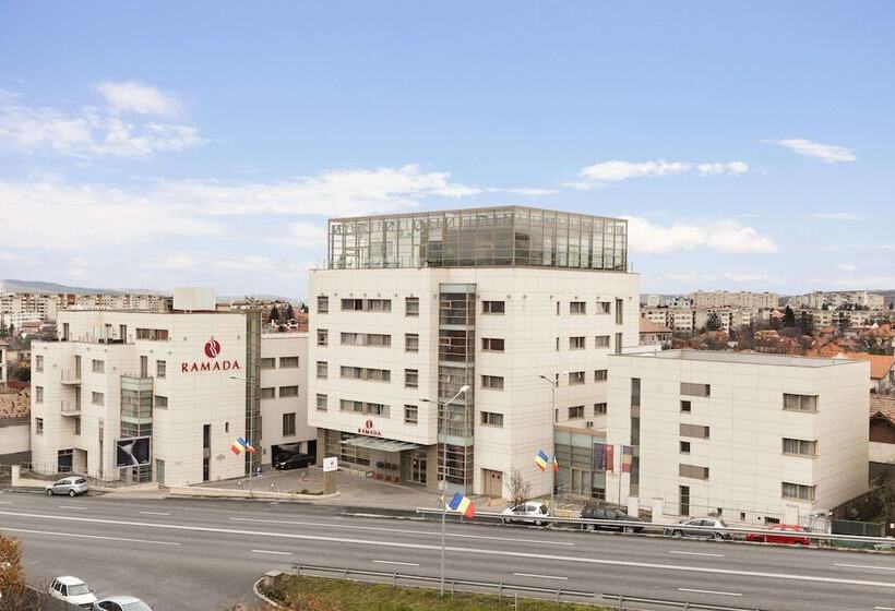 Отель Ramada By Wyndham Cluj