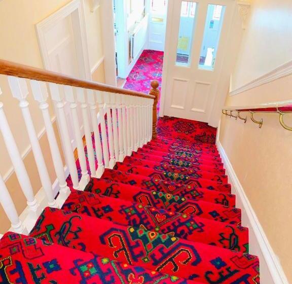 فندق Redclyffe Guesthouse