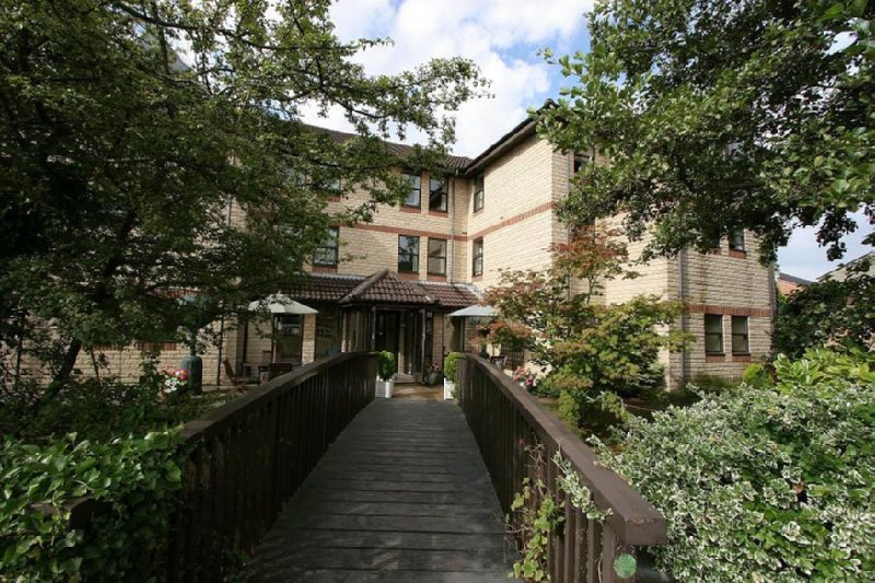 בית מלון כפרי Riverside House