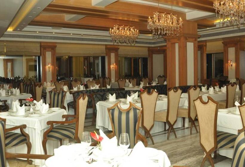 هتل Royal Tulip Navi Mumbai