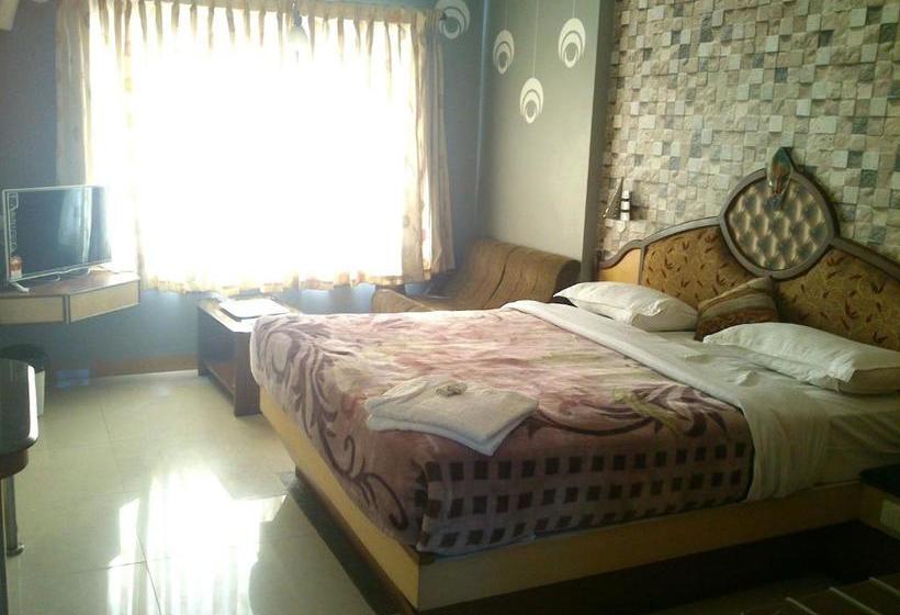 ホテル Sarkarpalace