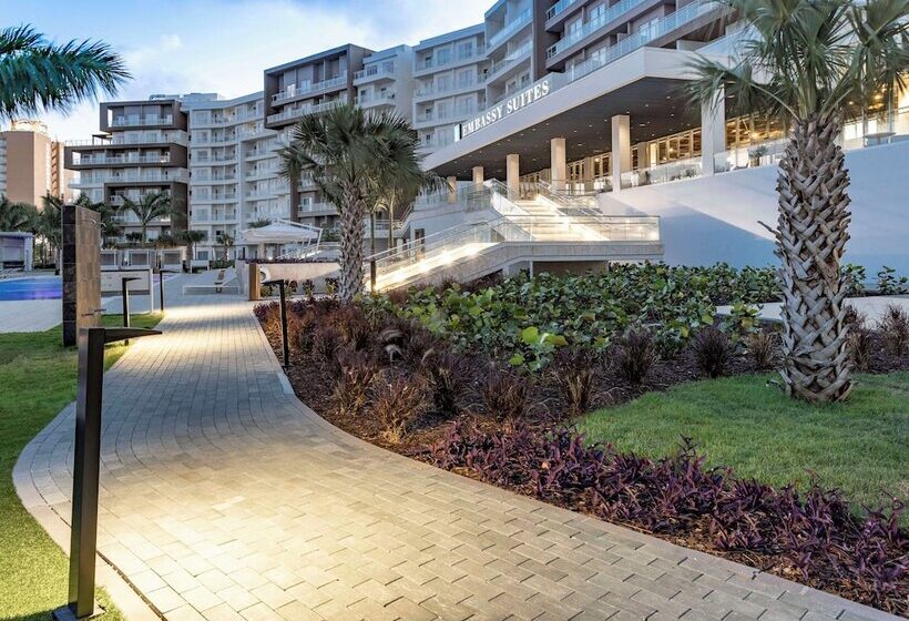 هتل Embassy Suites By Hilton Aruba Beach Resort