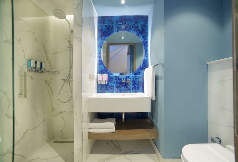 Fotos del hotel Hampton By Hilton Istanbul Old City:  39