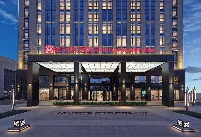 هتل Hilton Garden Inn Tianjin Huayuan