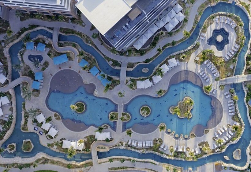 هتل Villa La Valencia Beach Resort & Spa Los Cabos