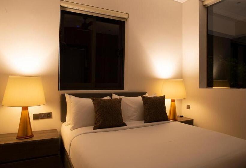 هتل Crystal Sands Hikkaduwa