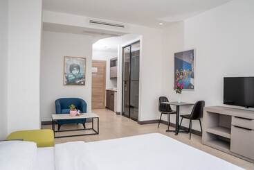 Liv Weibdeh Hotel Suites