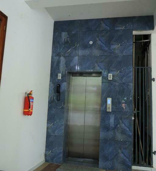 Yelza Hotel And Residence