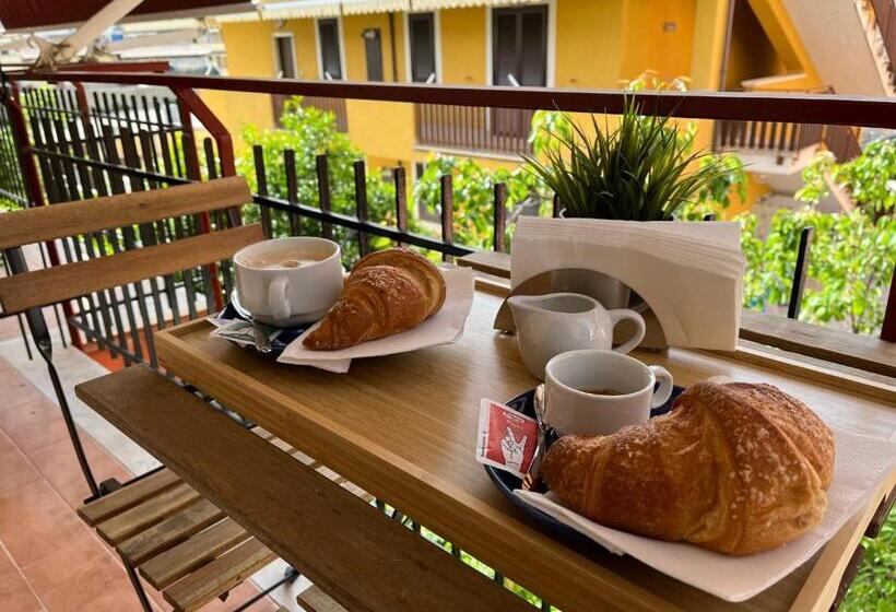 تختخواب و صبحانه Oltremare Rooms Agropoli