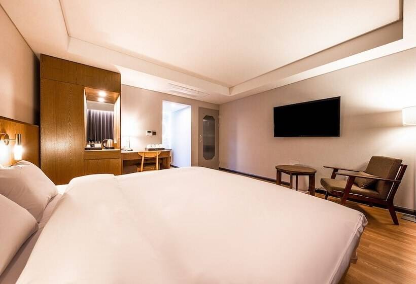 בית מלון כפרי The Hill