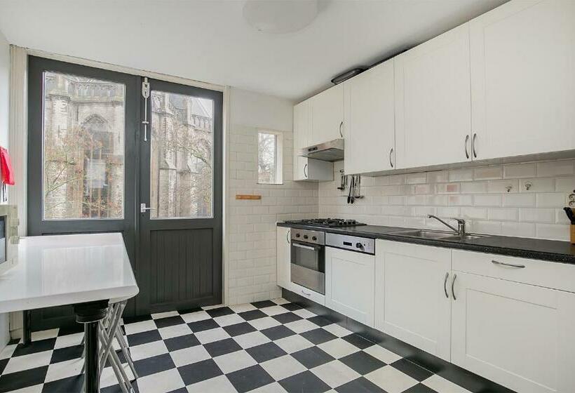 Bed and Breakfast Voorstraathavenzicht 2de