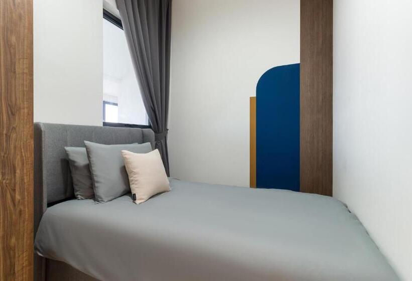 Continew Residensi By Airhost