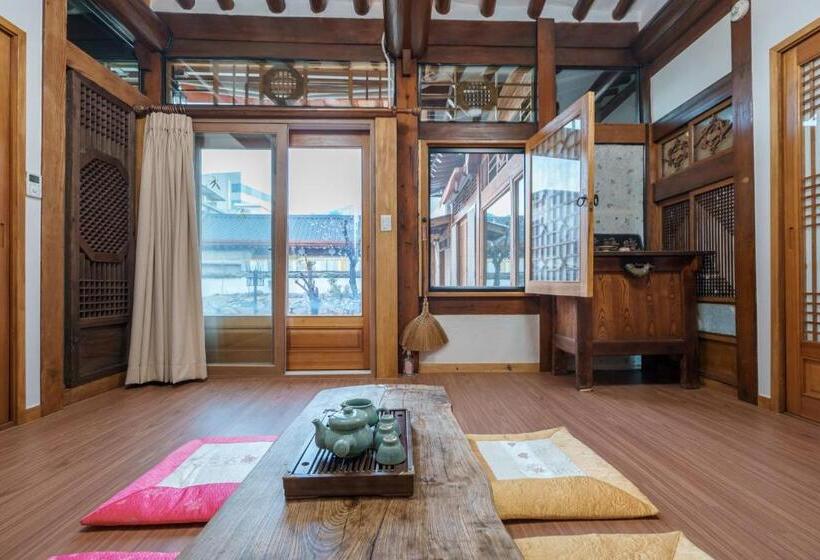 پانسیون Aega Hanok Guesthouse
