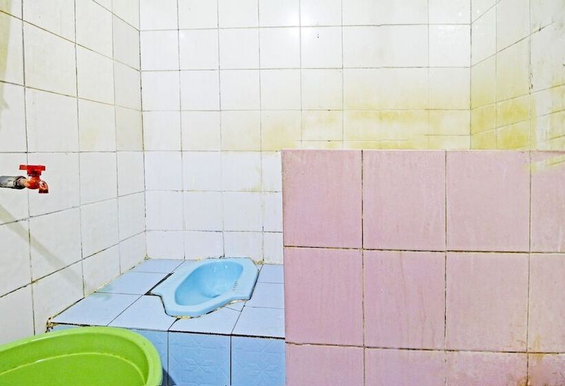 هتل Oyo Homes 91149 Desa Wisata Nangelasari