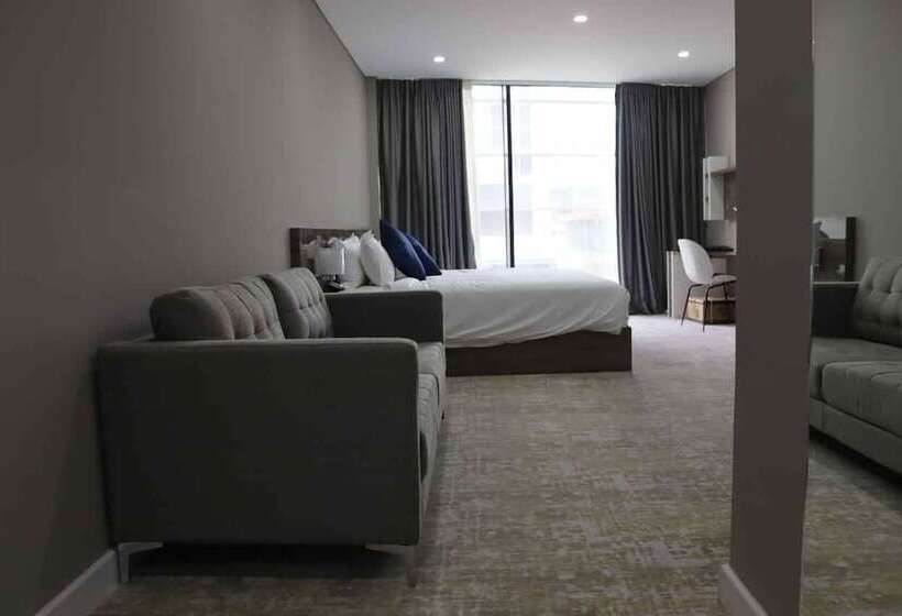 בית מלון כפרי Polana Plaza