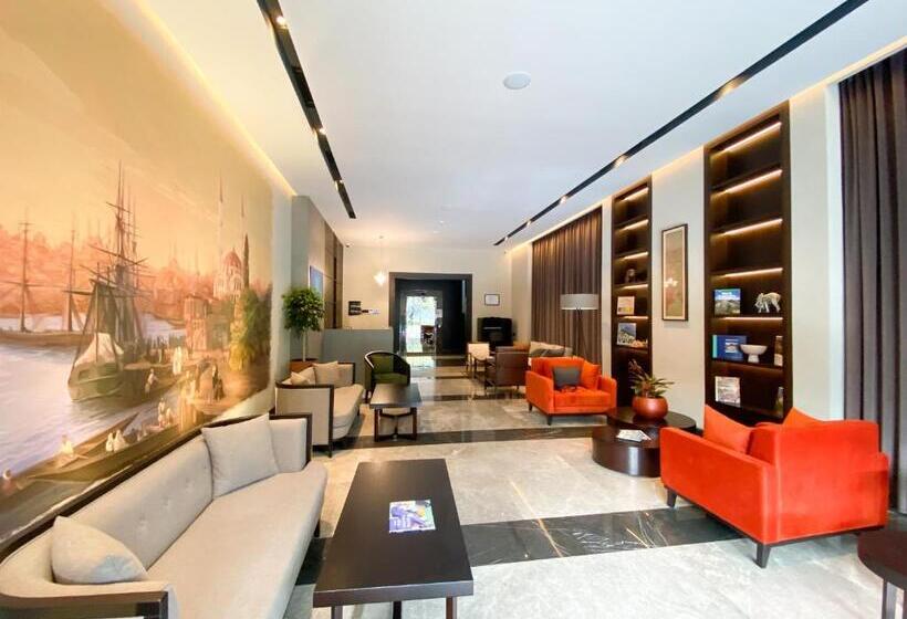 هتل Golden Horn Apart