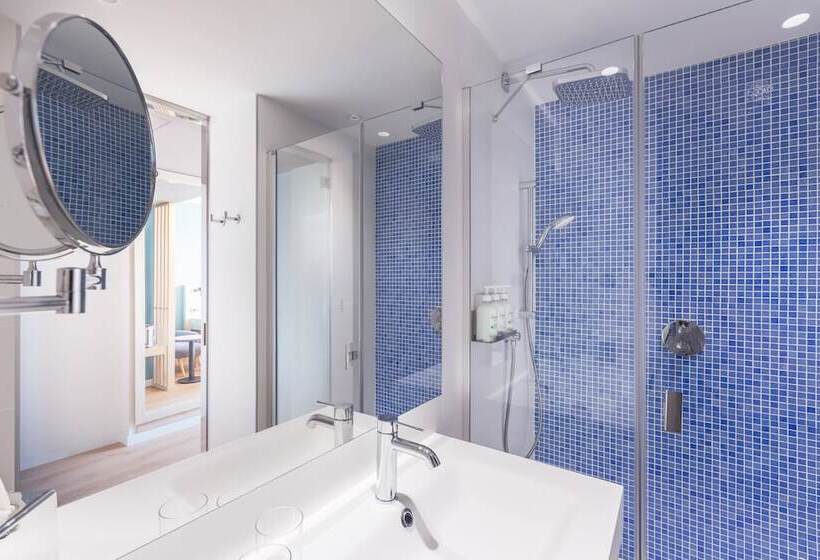 هتل Holiday Inn Barcelona   Sant Cugat, An Ihg