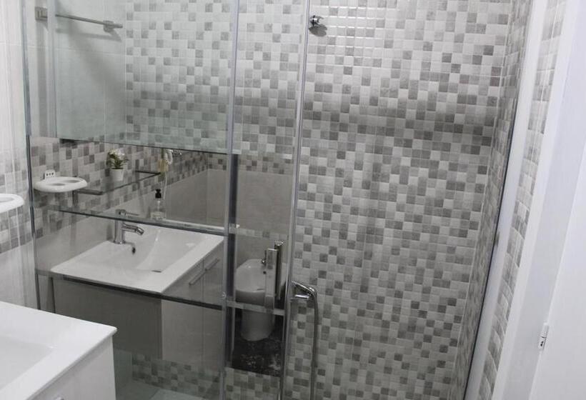 پانسیون Hostal Fuente Del Pino