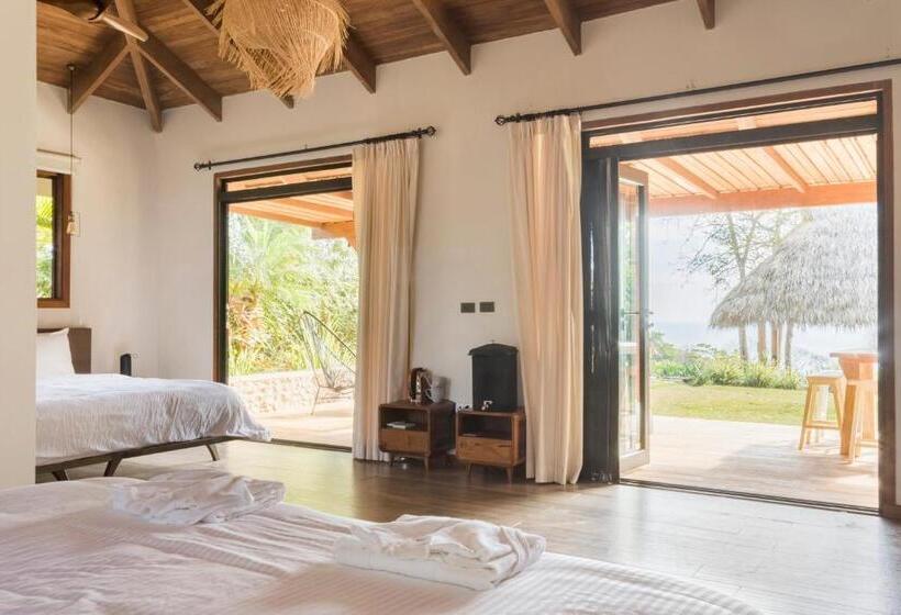Thea Resort & Retreats   Santa Teresa