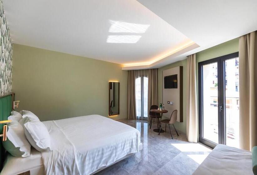 هتل Solmaris Tropea Rooms & Suites