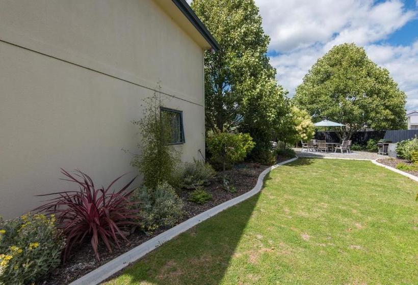 מוטל Bella Vista Nelson