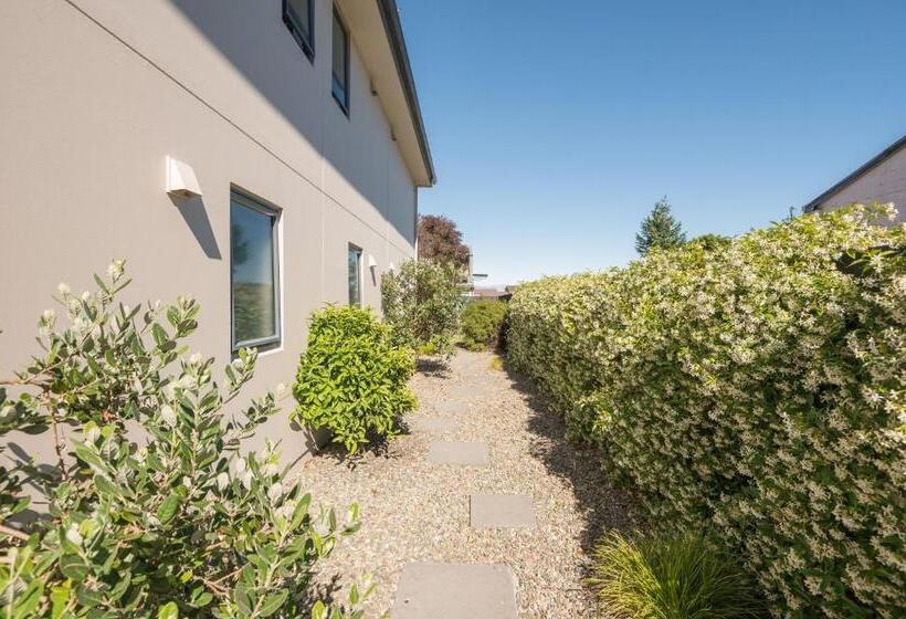 מוטל Bella Vista Nelson