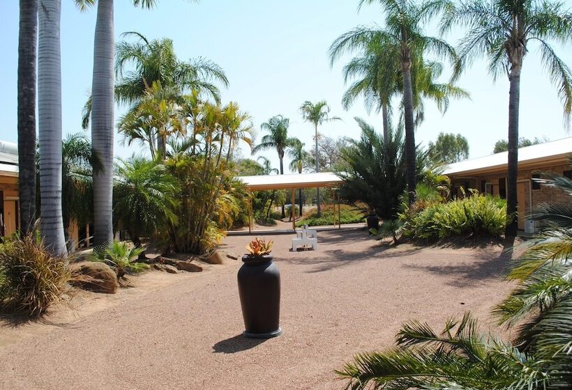 호텔 Albert Park Motor Inn King Beds Pool Shaded Parking