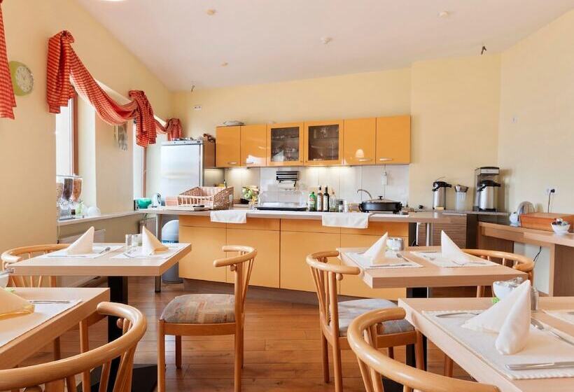 Fotos del hotel Bohemia By Vivere Stays:  22