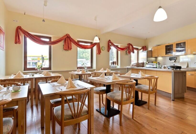 Fotos del hotel Bohemia By Vivere Stays:  12