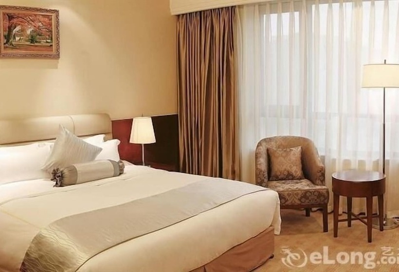 Fotos del hotel Sovereign International:  4