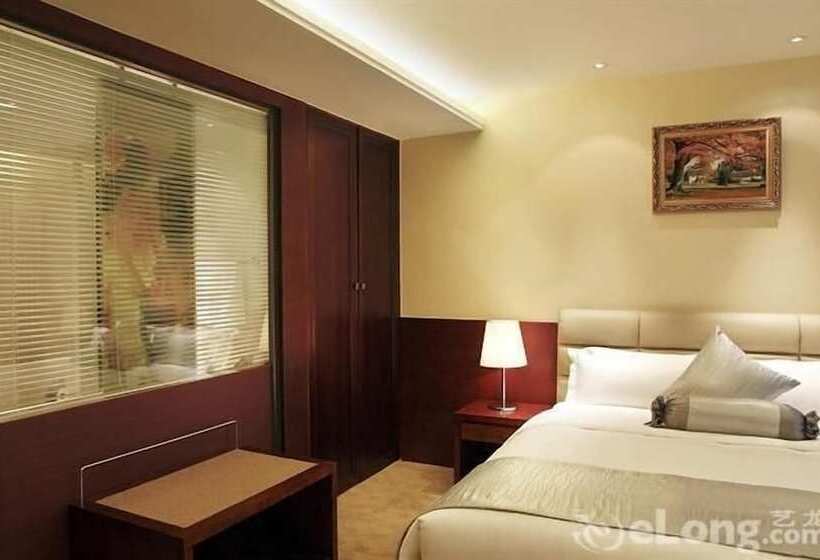 Fotos del hotel Sovereign International:  5