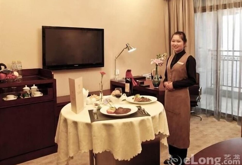 Fotos del hotel Sovereign International:  15