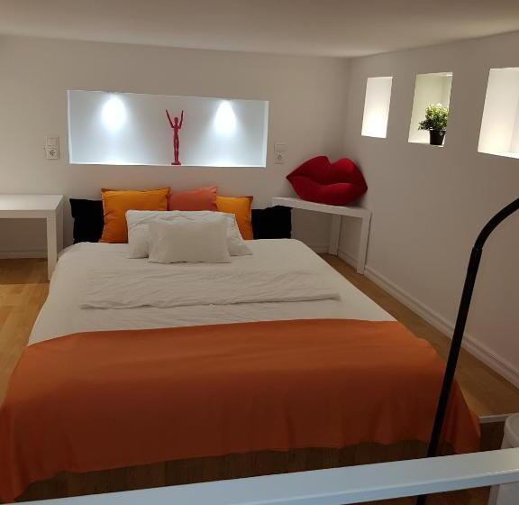 Fotos del hotel Connection Guesthouse:  2