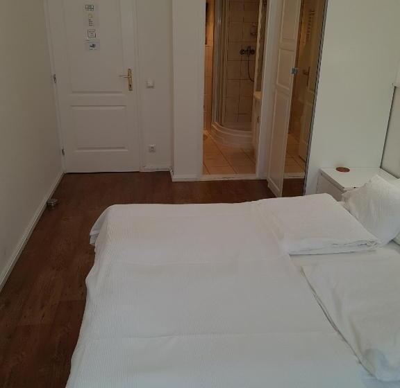 Fotos del hotel Connection Guesthouse:  7