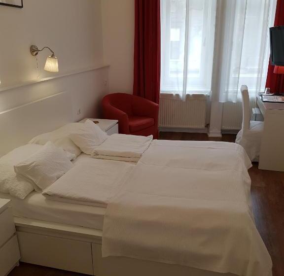 Fotos del hotel Connection Guesthouse:  8