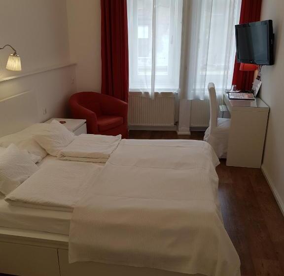 Fotos del hotel Connection Guesthouse:  9