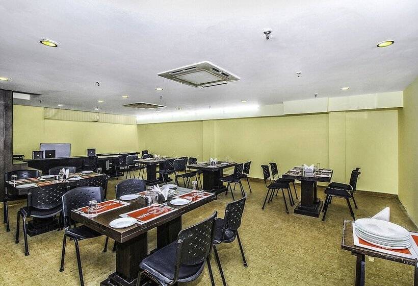 Fabhotel Aashraye