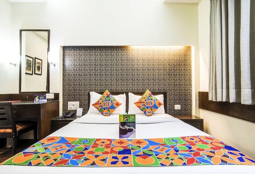 Fabhotel Aashraye