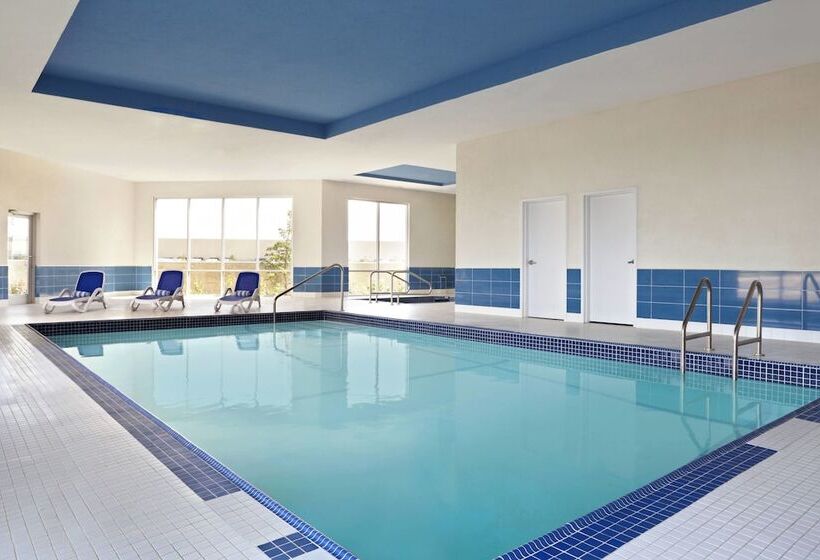 בית מלון כפרי Four Points By Sheraton Edmonton Gateway