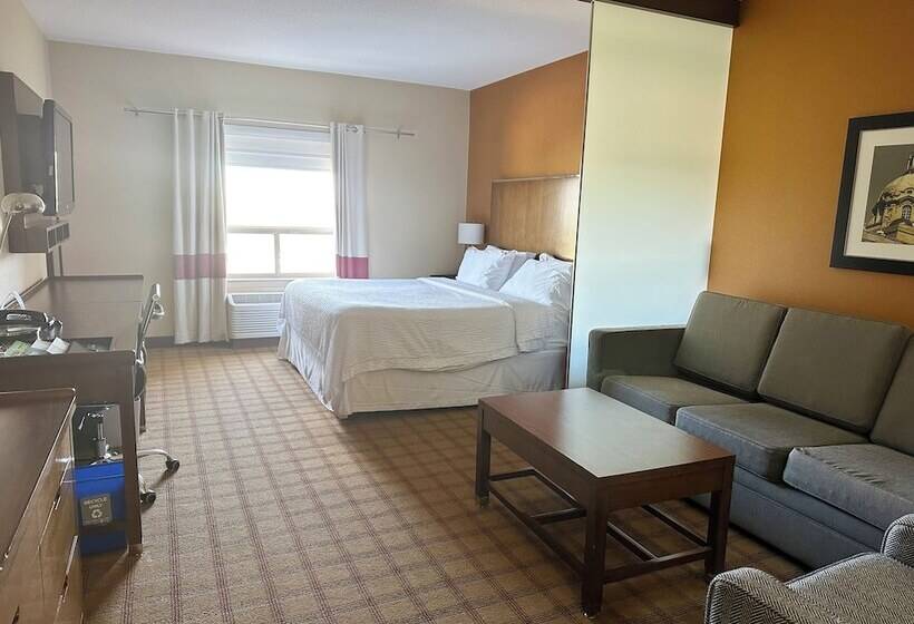 בית מלון כפרי Four Points By Sheraton Edmonton Gateway