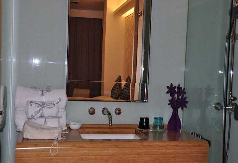 Fotos del hotel Hhotel Riverside:  13