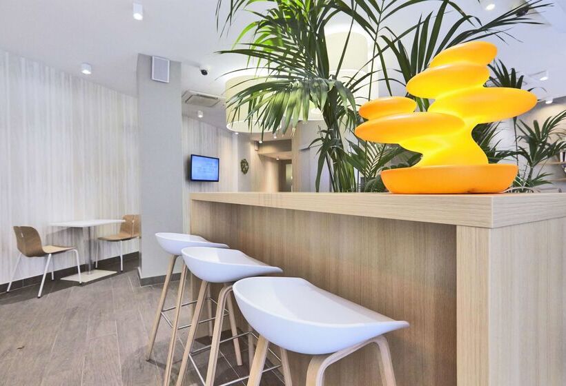 Fotos del hotel Kyriad Paris 18 - Porte De Clignancourt - Montmartre:  25