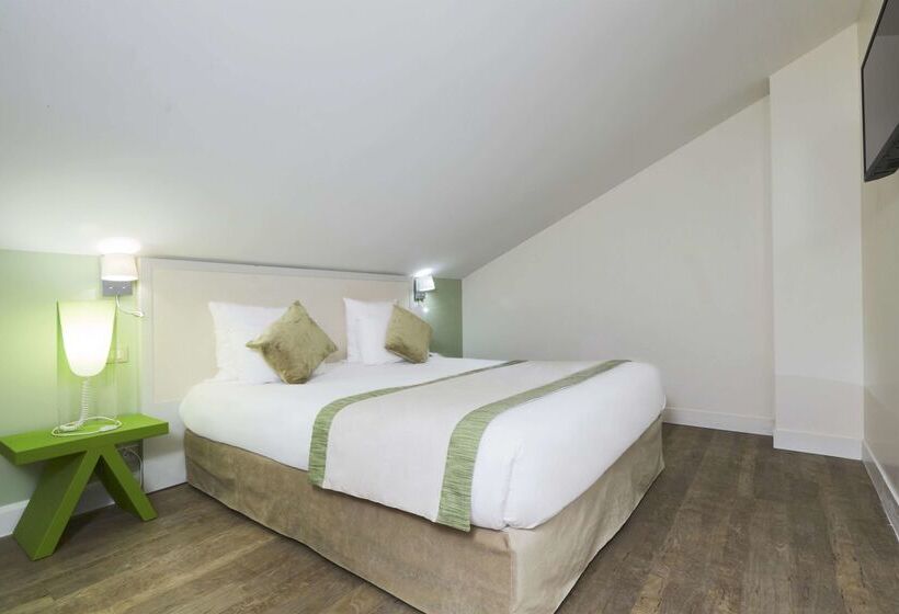 Fotos del hotel Kyriad Paris 18 - Porte De Clignancourt - Montmartre:  2